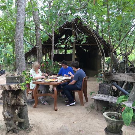 Yapahuwa Relax Stay Exterior photo